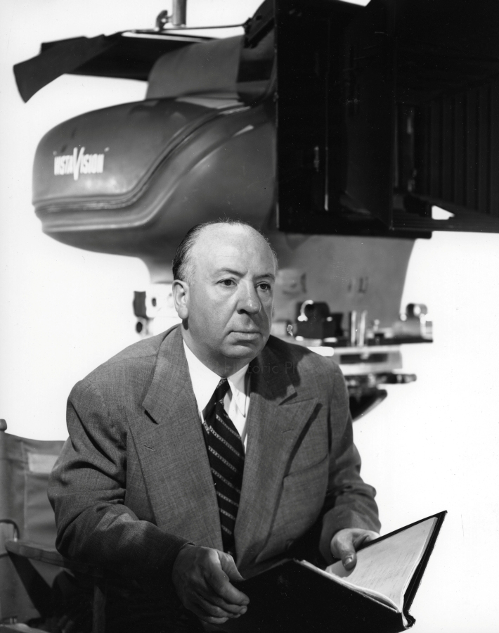 Alfred Hitchcock 1954.jpg